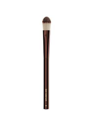 No 8 Large Concealer Brush